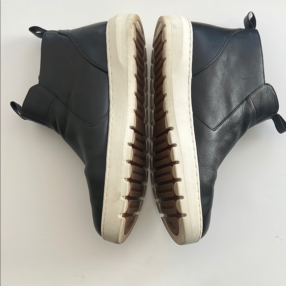 Vionic Women’s Black Brinkley Ankle Leather Platform Sneaker Boots Size 10 - Picture 2 of 10